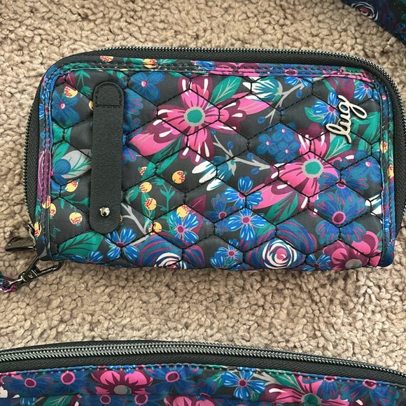 Lug Sonata and Tram - Picture 2 of 6